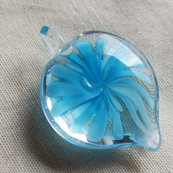Clear and Blue Art Glass Flower Pendant - Picture 4 of 7